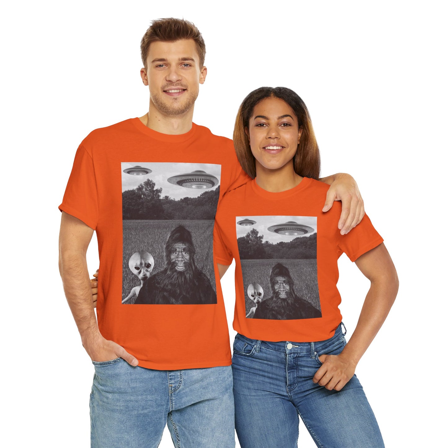 Funny Graphic Bigfoot Sasquatch Alien UFO Unisex Heavy Cotton Tee - Graphic T-Shirt, Spaceship, Flying Saucer, Sci-Fi, Space, Horror, Scary, Geek, Nerd, Unsolved Mysteries
